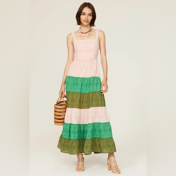 Slate & Willow Dresses & Skirts - Slate & Willow Tiered Colorblock Pink and Green Eyelet Dress in size 8​​…​​​